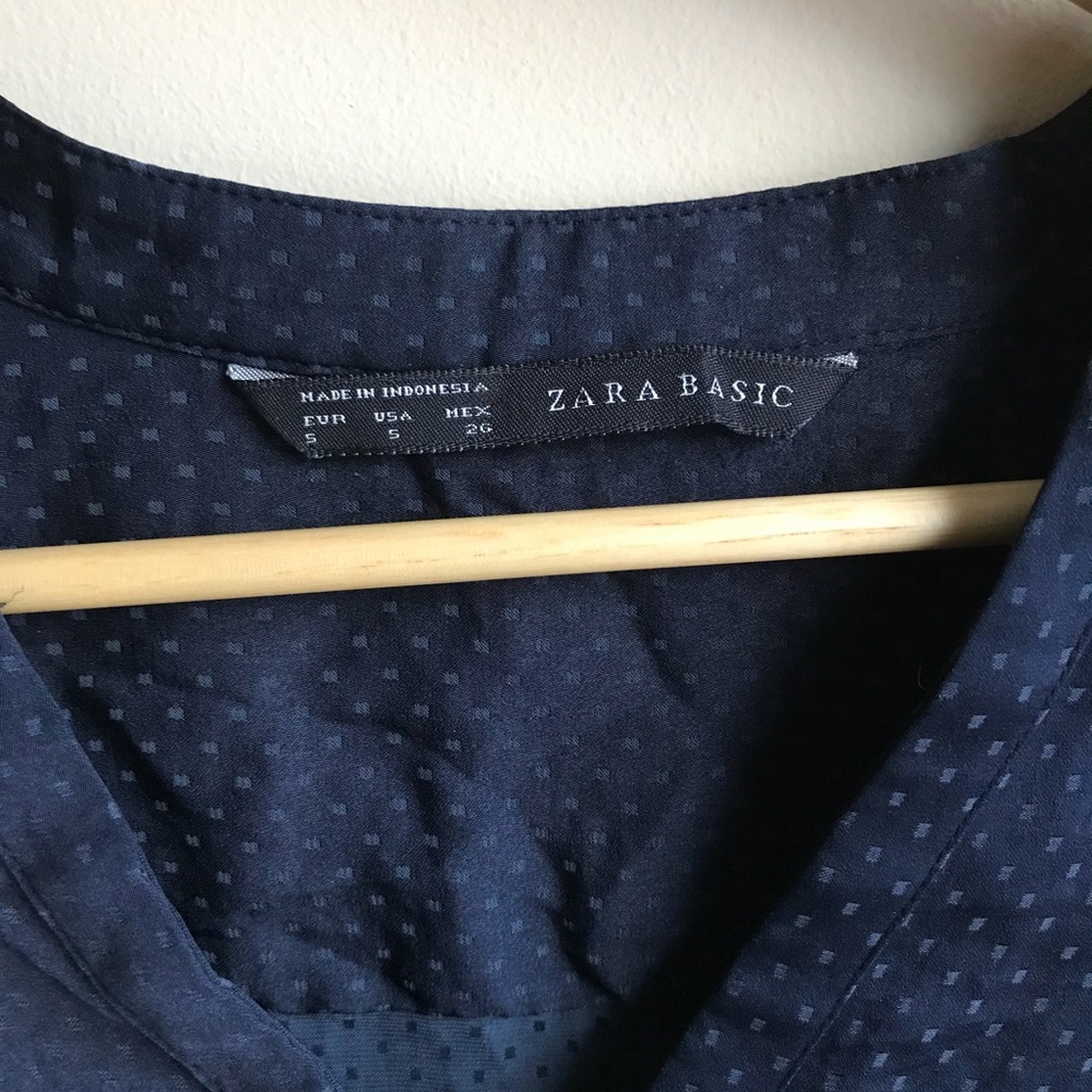 Zara Basic Navy Blue Dotted Button Down Blouse, S - Picture 3 of 3